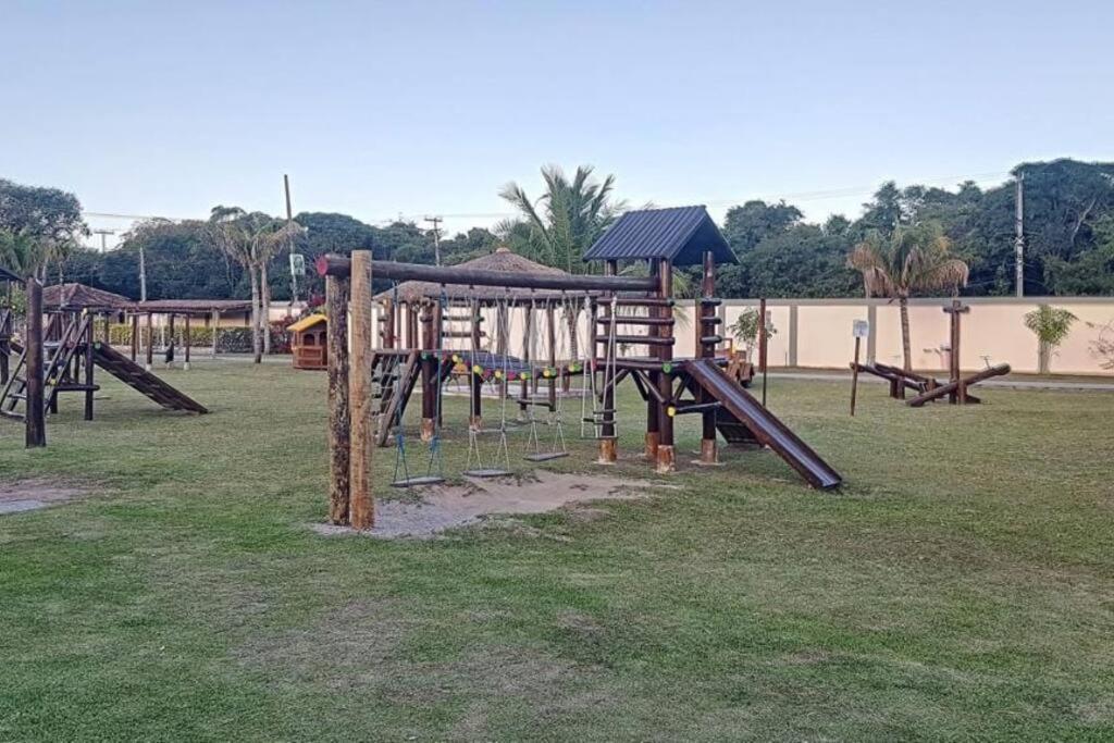 Casa Com Piscina, Churrasqueira E Ar Condicionado Em Condominio كابو فريو المظهر الخارجي الصورة